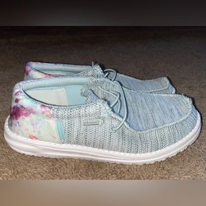 Hey Dude Wally Women